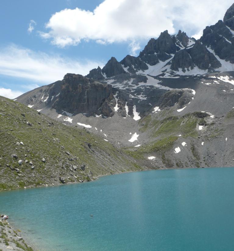 Photo de montagne et lac, nature isère